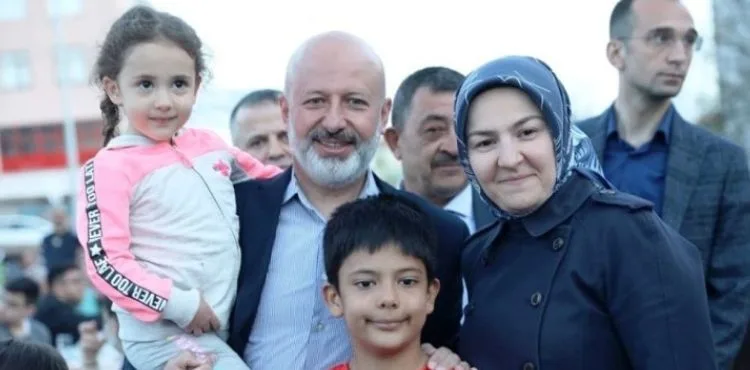 KOCASİNAN’IN İFTARINA 4 BİN KİŞİ KATILDI