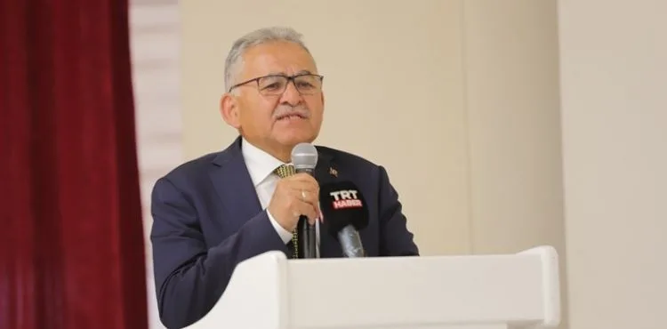 KAYSERİ BÜYÜKŞEHİR 3 BİN 200 KOYUNUN DAĞITIMINA BAŞLADI