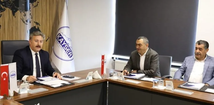 "YAPILAN ÇALIŞMALAR SERBEST BÖLGE’Yİ ÇOK DAHA FARKLI BİR ALANA TAŞIYACAK"
