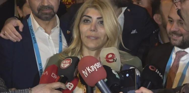 Berna Gözbaşı: "Kupayı şehre getireceğiz"