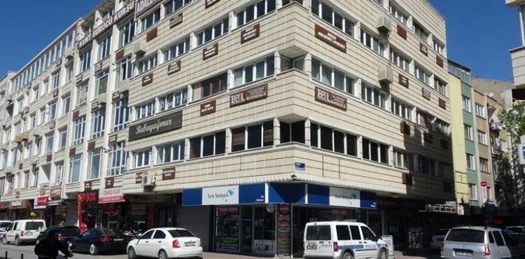 Çatıda hırsız avı