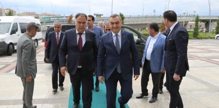 Tacikistan Heyetinden KAYSO’ya ziyaret