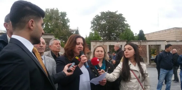 CHP İl Başkanı Ümit özer ‘’Emperyalizme, işbirlikçilerine karşı dik ve onurlu duruşun, uyanışın tarihi adımıdır’’.