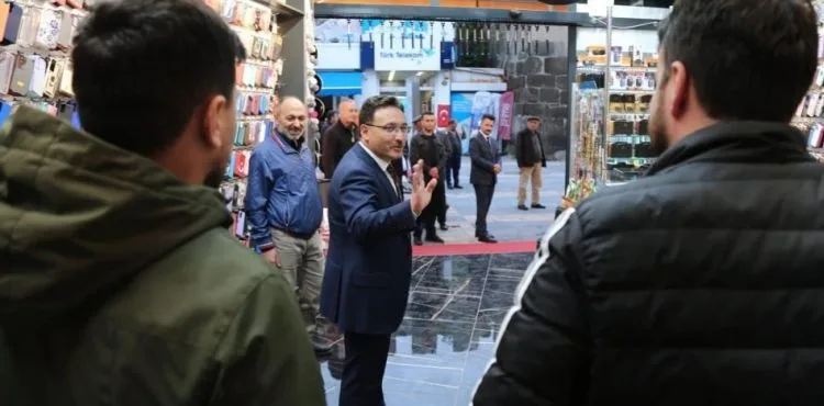 Vali Çiçek hızlı başladı