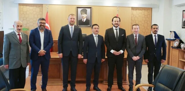 KAYSERİ YOZGATLILAR FEDERASYONU YÖNETİMİNDEN KAYSERİ VALİSİ GÖKMEN ÇİÇEK’E ZİYARET