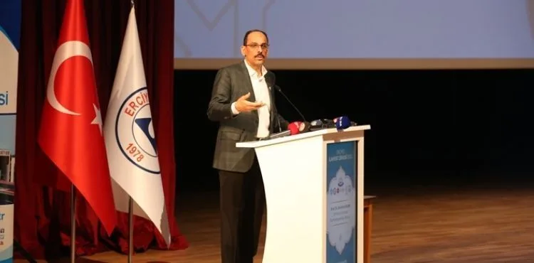 BAŞKAN BÜYÜKKILIÇ, CUMHURBAŞKANLIĞI SÖZCÜSÜ KALIN İLE İLAHİYAT ZİRVESİ’NE KATILDI