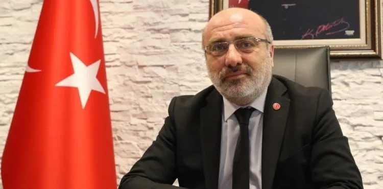 Rektör Karamustafa: “İstanbul’un fethi çağ açıp, çağ kapatan bir fetihtir”