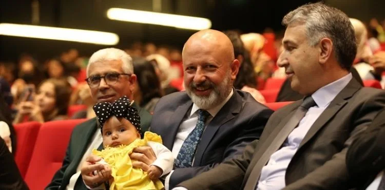 BAŞKAN ÇOLAKBAYRAKDAR “GENÇLERİMİZLE BÜYÜK VE GÜÇLÜ TÜRKİYE’Yİ İNŞA EDİYORUZ”