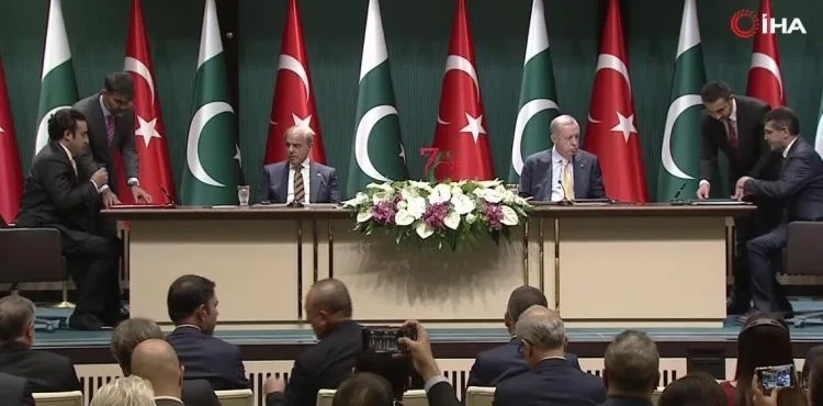 Türkiye-Pakistan arasında 7 anlaşma imzalandı