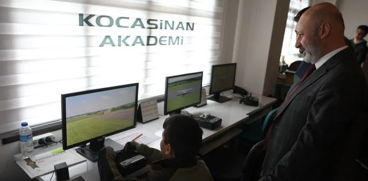 PORTEKİZ VE İTALYAN’DAN GELEN AKADEMİSYENLER, KOCASİNAN AKADEMİ’YE HAYRAN KALDI