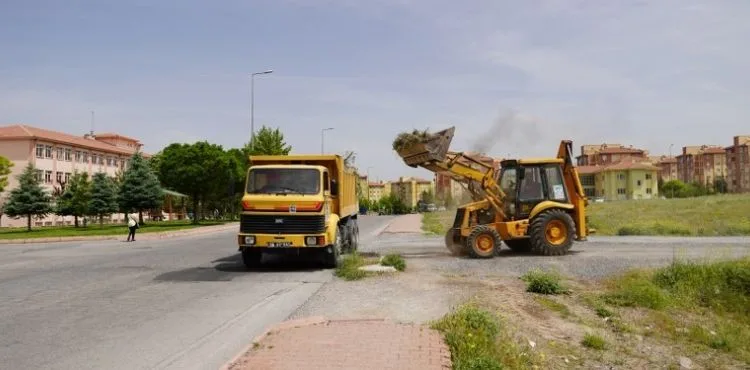 TOKİ’DE TOPLU TEMİZLİK ÇALIŞMASI YAPILDI