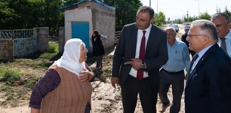 Başkan Büyükkılıç, Sel Bölgesi Çiftlik’te Yaraları Sarıyor