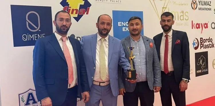 3 Er Global’e Uluslararası Kristal Elmas Marka Ödülü