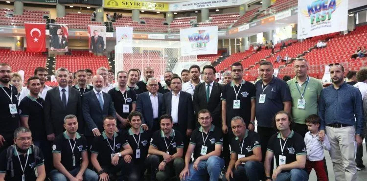 TÜRKİYE ÇAPINDA BÜYÜK SES GETİRECEK OLAN KOCAFEST HEYECANI BAŞLADI - TEKNOLOJİNİN KALBİ KOCASİNAN’DA ATIYOR