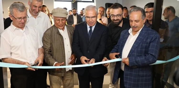 TALAS’TA ‘PORTRE RESİM SERGİSİ’ SANATSEVERLERLE BULUŞTU