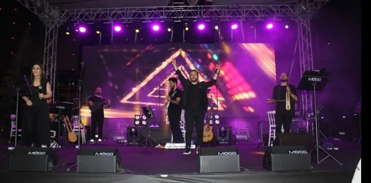 Yaza Merhaba Gençlik Festivali'nde İmera sahne aldı
