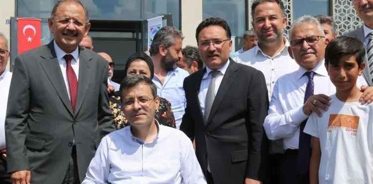 Vali Gökmen Çiçek Devir Teslim Protokolü ve Tanıtım Törenine Katıldı