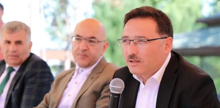 Vali Gökmen Çiçek Turizm Acentaları ve Otel Yöneticileriyle Kahvaltıda Bir Araya Geldi