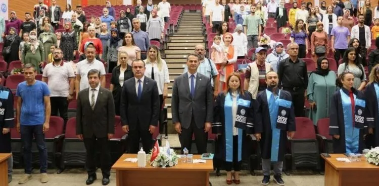 KAYÜ Sosyal Bilimler MYO, 2021-2022 Eğitim-Öğretim Yılı Mezunlarını Verdi