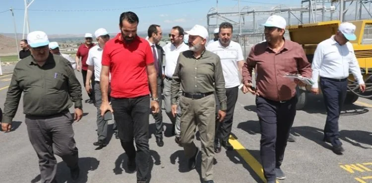 KOCASİNAN’DA KAYSERİ’DE TEK, TÜRKİYE’YE ÖRNEK OLAN PROFESYONEL HİZMETTE HUMMALI ÇALIŞMA