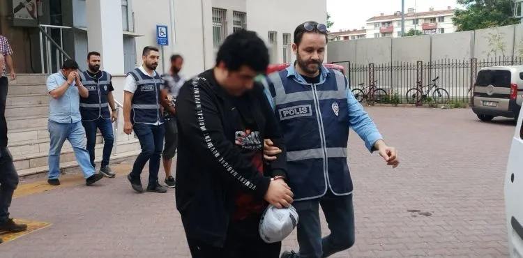 Yakalama emri bulunan 11 gözaltıdan 3’ü tutuklandı