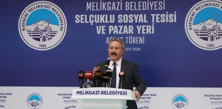 SELÇUKLU MAHALLESİ’NDE “İKİ PROJE BİR ARADA” PAZAR YERİ VE SOSYAL TESİSİN AÇILIŞI YAPILDI