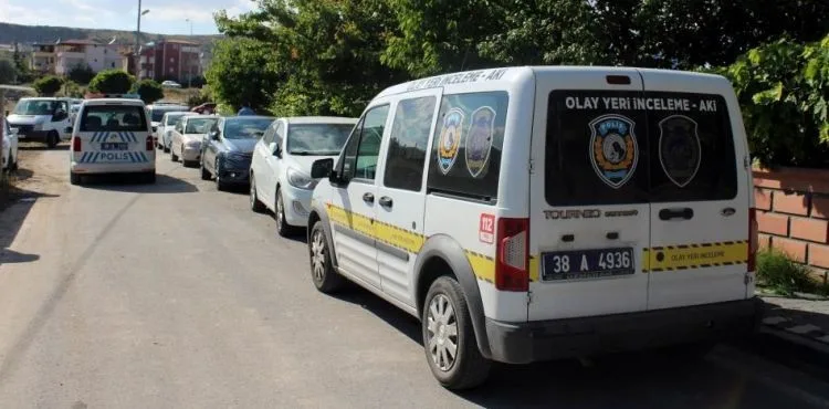Yaşadığı villada ölü bulundu