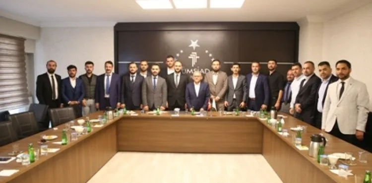 BÜYÜKKILIÇ, TÜMSİAD’IN GENÇ SANAYİCİ VE İŞ ADAMLARI İLE BULUŞTU