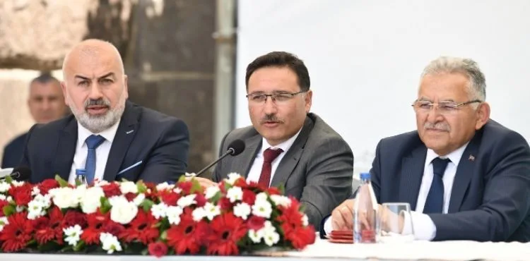 GURBETÇİLER KAYSERİ’DE BULUŞUYOR, TEMMUZ’DA BÜYÜKŞEHİR RÜZGÂRI ESİYOR
