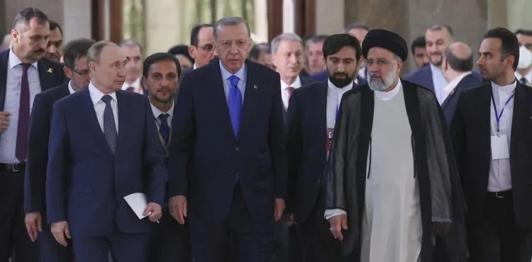 Türkiye-Rusya-İran Üçlü Zirvesi'nden 16 maddelik ortak bildiri