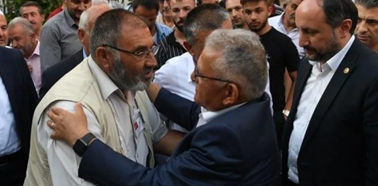 BAŞKAN BÜYÜKKILIÇ, ŞEHİT BOZKURT’UN MEVLİD-İ ŞERİF PROGRAMINA KATILDI