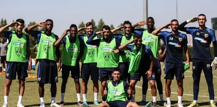 Kayserispor çift idman yapacak