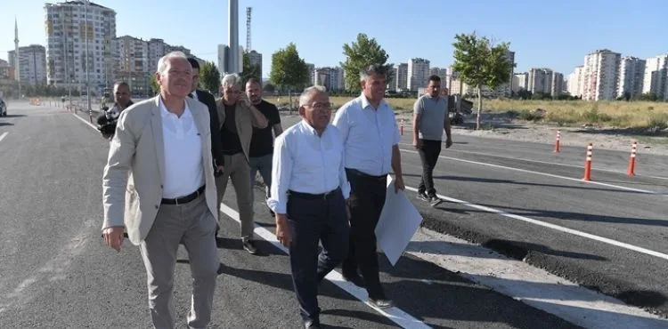 Başkan Büyükkılıç, Trafiğe Açılan 17,5 Milyon TL’lik Katlı Kavşağı Yerinde İnceledi
