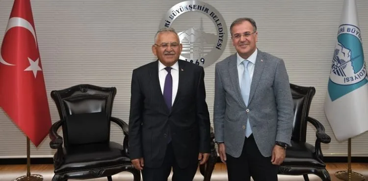 Başkan Büyükkılıç’a Hacılar Belediye Başkanı Özdoğan ve STK’lardan Ziyaret