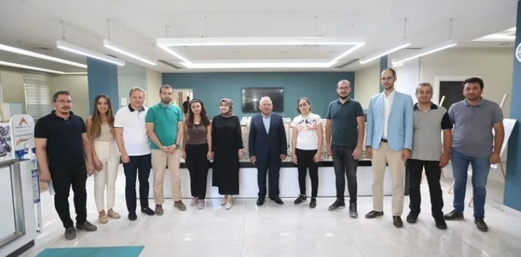 Başkan Büyükkılıç, Kentsel Dönüşüm Projelerini Değerlendirdi