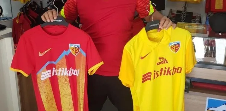 Kayserispor formaları satışa çıktı