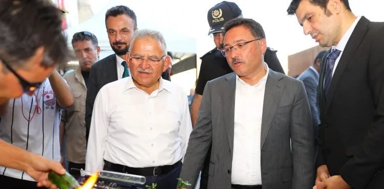 Vali Çiçek “Altın Eller Sanat Festivali” Açılışına Katıldı