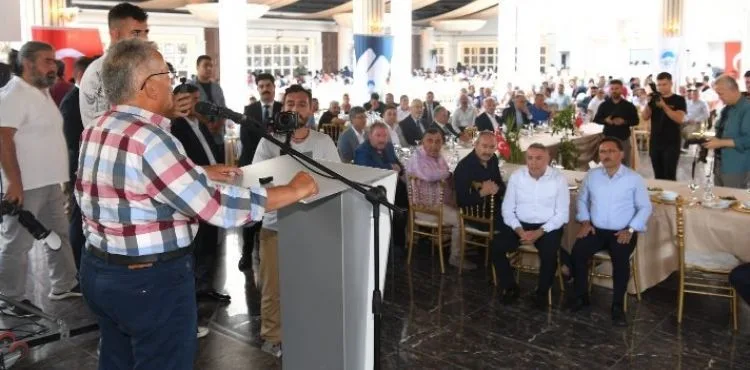 BAŞKAN BÜYÜKKILIÇ, VALİ ÇİÇEK İLE SÜNNET ŞÖLENİ’NE KATILDI