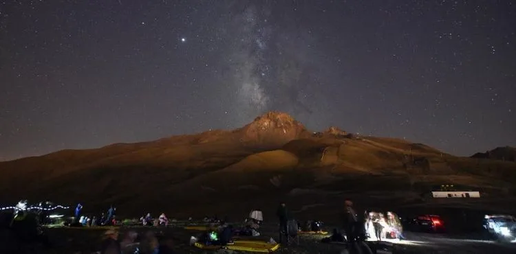 Meteorların görsel şöleni Erciyes'te izlenecek