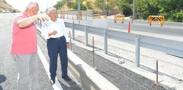 BÜYÜKŞEHİR’İN OSB VE ŞEHİR MERKEZİ TRAFİĞİNİ RAHATLATACAK PROJESİNDE HUMMALI ÇALIŞMA SÜRÜYOR