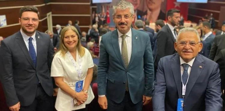 Başkan Çopuroğlu Genişletilmiş İl Başkanları Toplantısı'nda