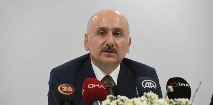 Ulaştırma ve Altyapı Bakanımız Sayın Adil Karaismailoğlu, AK Parti İl Başkanlığı’nda partililerle bir araya geldi.