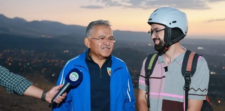 BAŞKAN BÜYÜKKILIÇ: “ALİ DAĞI, DÜNYADA EN ÖNEMLİ YAMAÇ PARAŞÜT MERKEZLERİNDEN BİRİSİ”