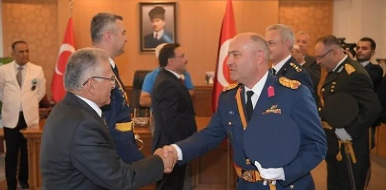BAŞKAN BÜYÜKKILIÇ, ZAFER BAYRAMI 100. YIL RESEPSİYONU’NA KATILDI