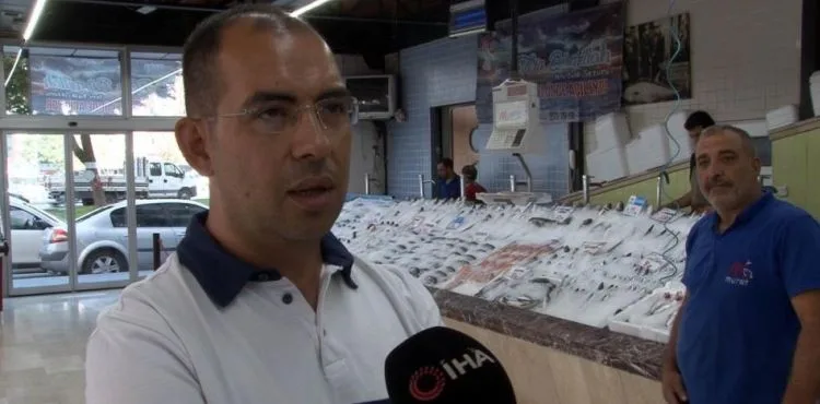 Balık sezonu açıldı, tezgahlar balıkla doldu