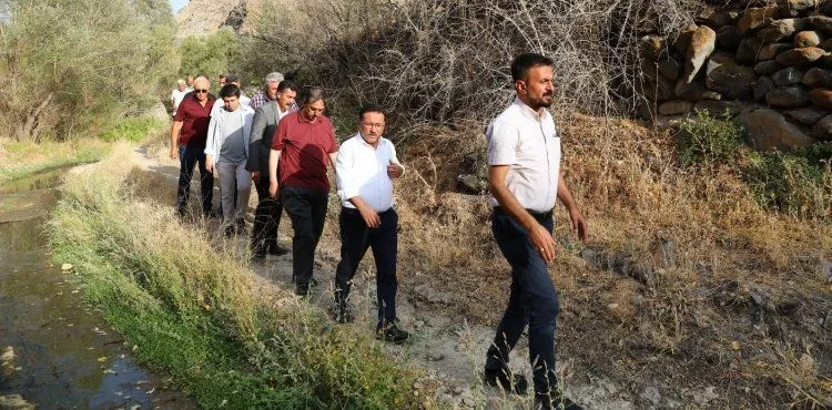 Vali Çiçek “Baharda Herkes Erdemli’ye Gelecek”