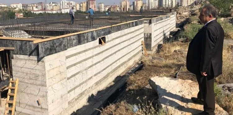 MEHMET ALTUN EĞİTİM KOMPLEKSİNDE OKULLAR YÜKSELİYOR