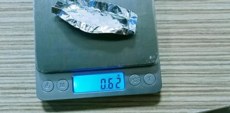 Kontrol edilen şahsın üzerinden uyuşturucu çıktı