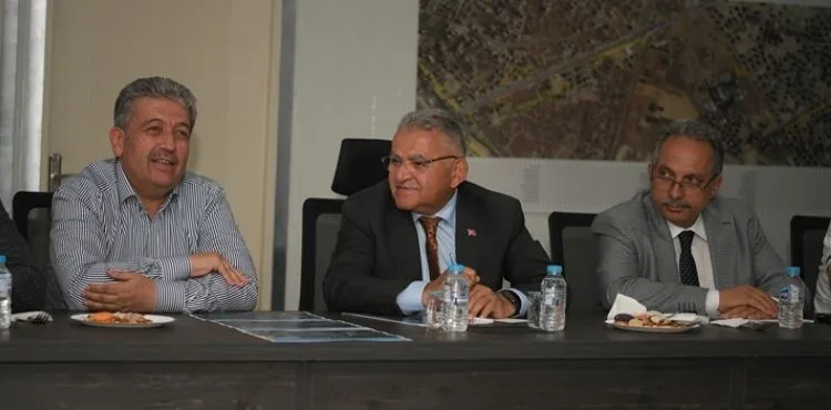 Başkan Büyükkılıç: “Talas Tramvay Hattı’nda Yüzde 90’lara Ulaşmış Durumdayız”