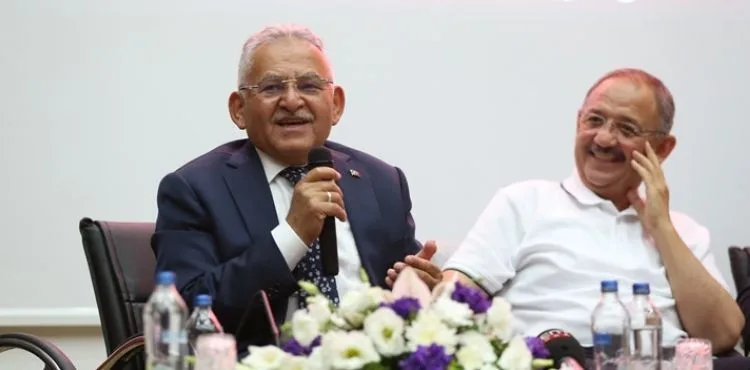 BAŞKAN BÜYÜKKILIÇ, TURİZMDE KAYSERİ’NİN YOL HARİTASINI ÇİZECEK ZİRVEYE KATILDI